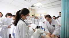 深圳执业医师约3.3万人 施行专科医师坐诊标准规划